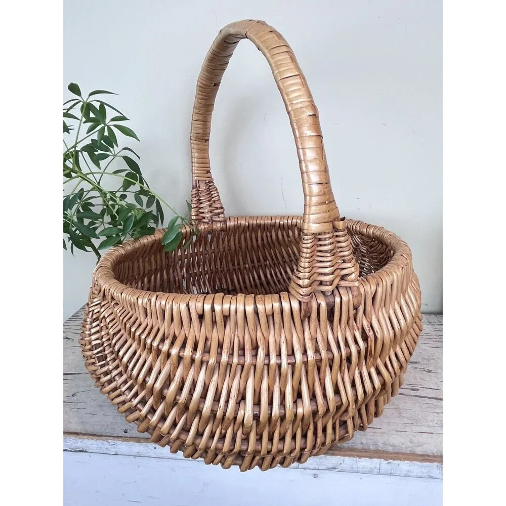 Vintage Large Primitive Chevron Weave Buttocks Woven Wicker Rustic Basket 16”